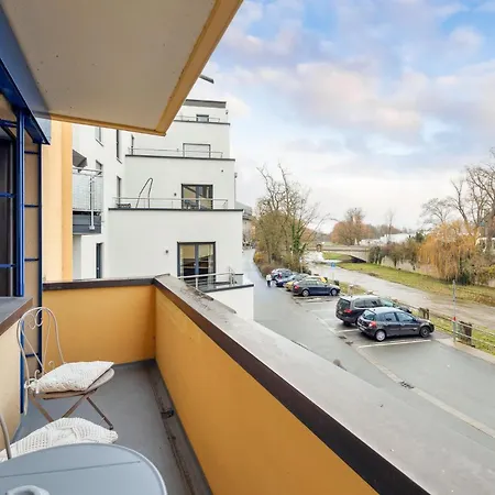 Sali Homes - Charming Studio Apartment In Heart Of Bayreuth With Balcony Buitenkant foto
