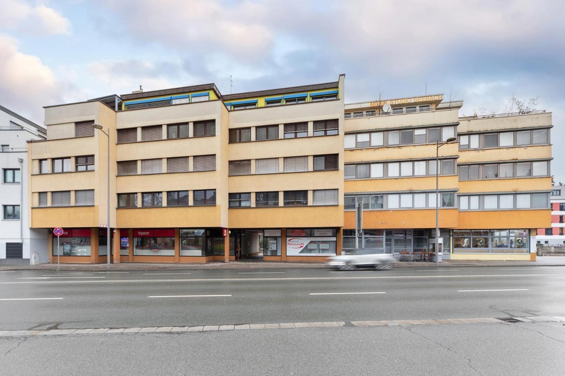 Sali Homes - Charming In Heart Of With Balcony Apartment *